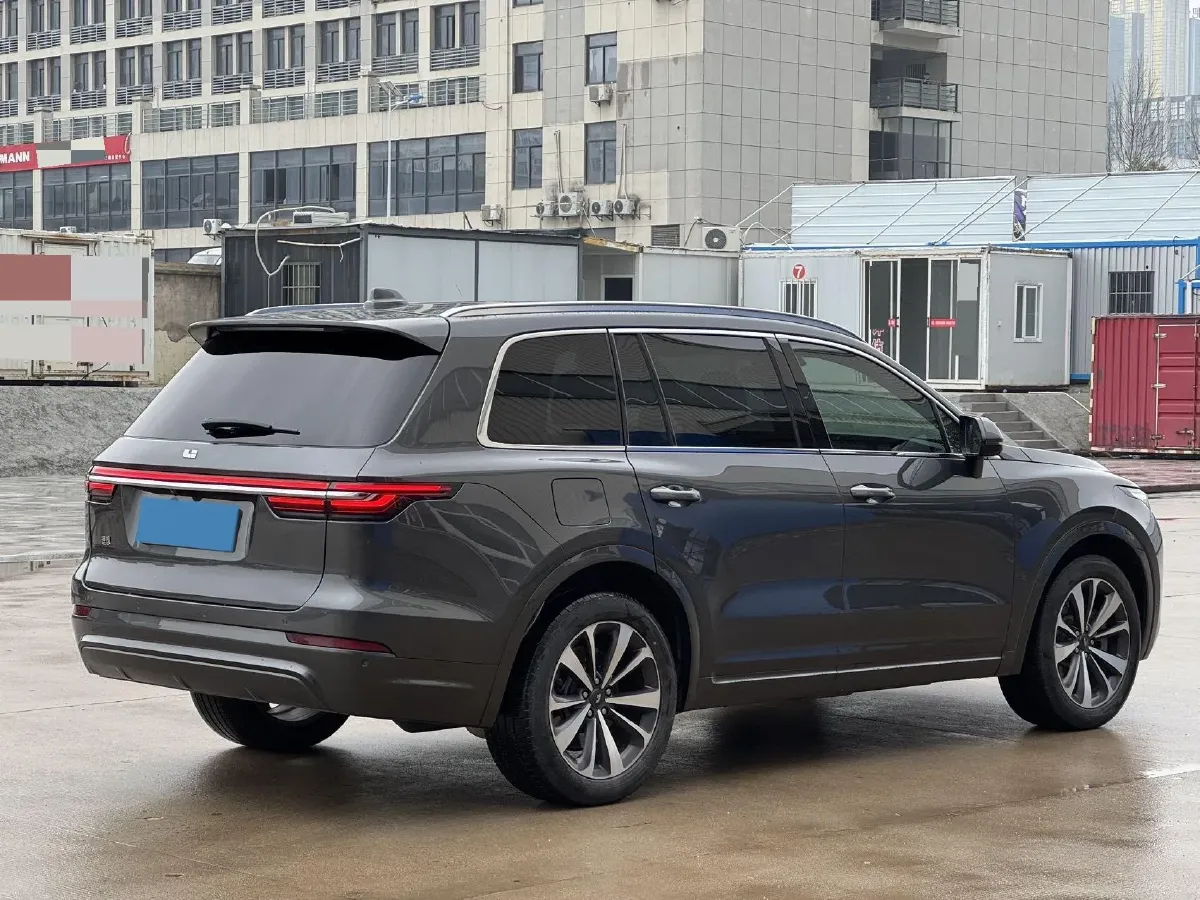 2020 Li ONE Range Extended 131HP REEV 40.5KWH,autocango,china used car exporter,china ev exporter,chinese used car exporter,chinese used ev exporter