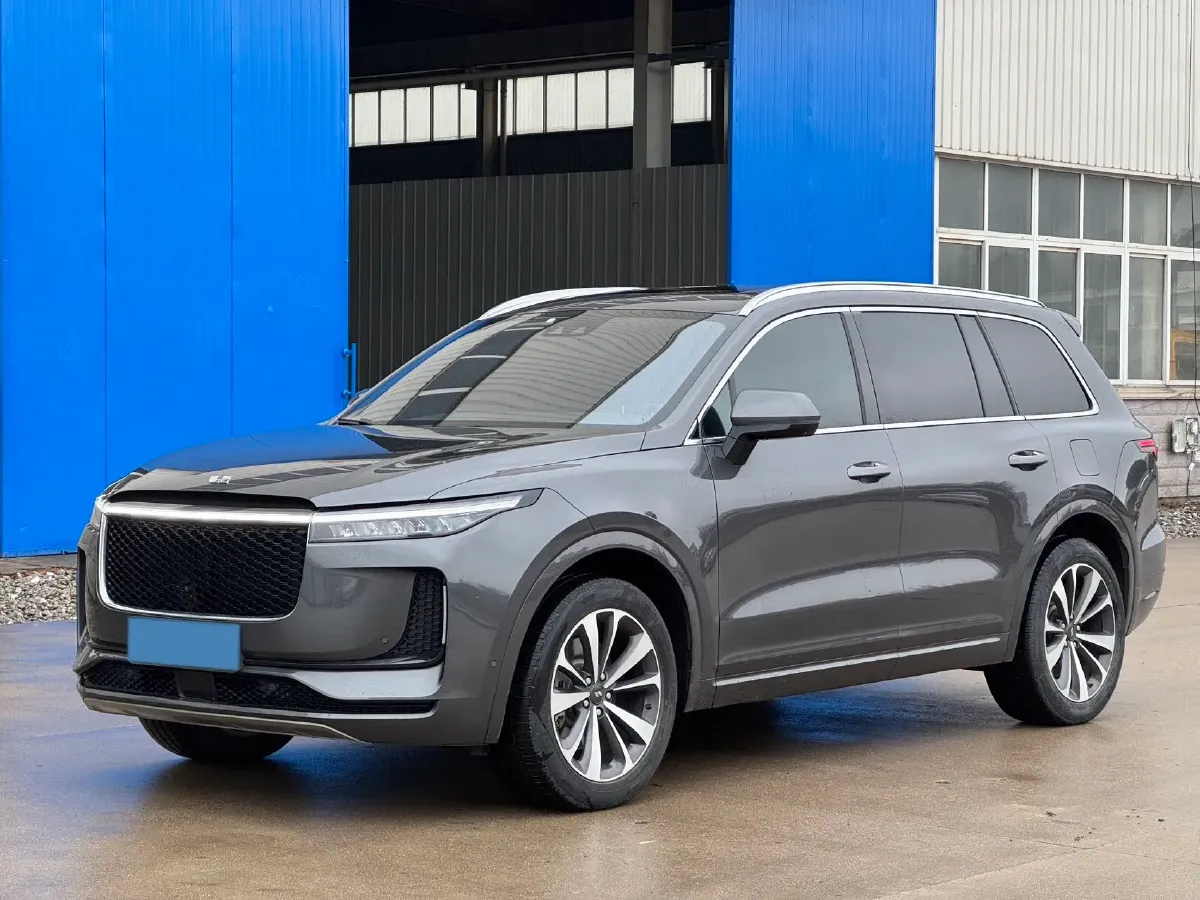 2020 Li ONE Range Extended 131HP REEV 40.5KWH,autocango,china used car exporter,china ev exporter,chinese used car exporter,chinese used ev exporter