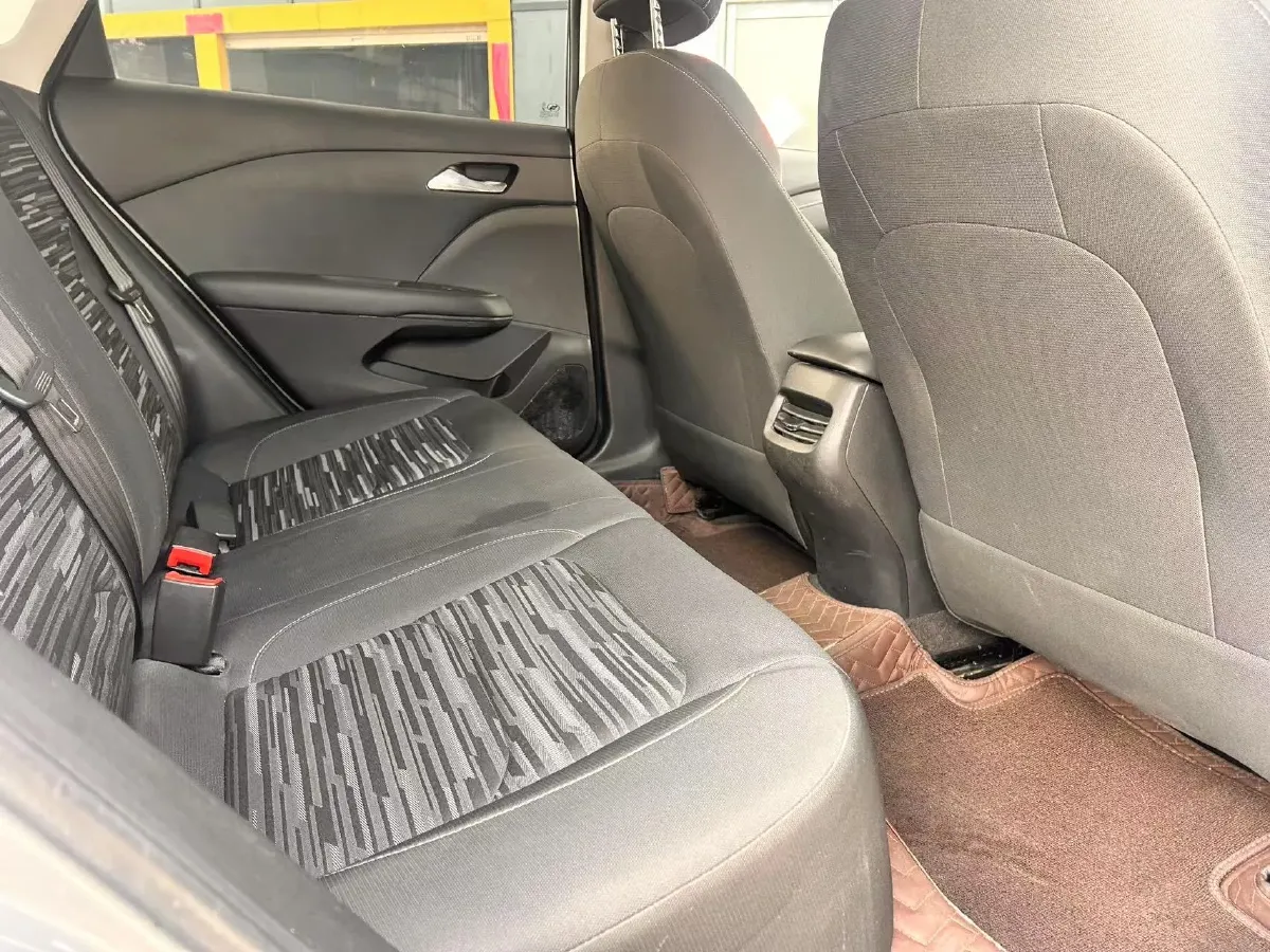 2023 Chevrolet Monza 1.5L 113HP L4 6DCT,autocango,china used car exporter,china ev exporter,chinese used car exporter,chinese used ev exporter