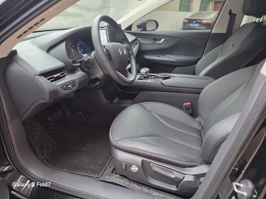 2023 HongQi E-QM5 BEV 54KWH,autocango,china used car exporter,china ev exporter,chinese used car exporter,chinese used ev exporter