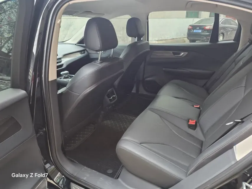 2023 HongQi E-QM5 BEV 54KWH,autocango,china used car exporter,china ev exporter,chinese used car exporter,chinese used ev exporter