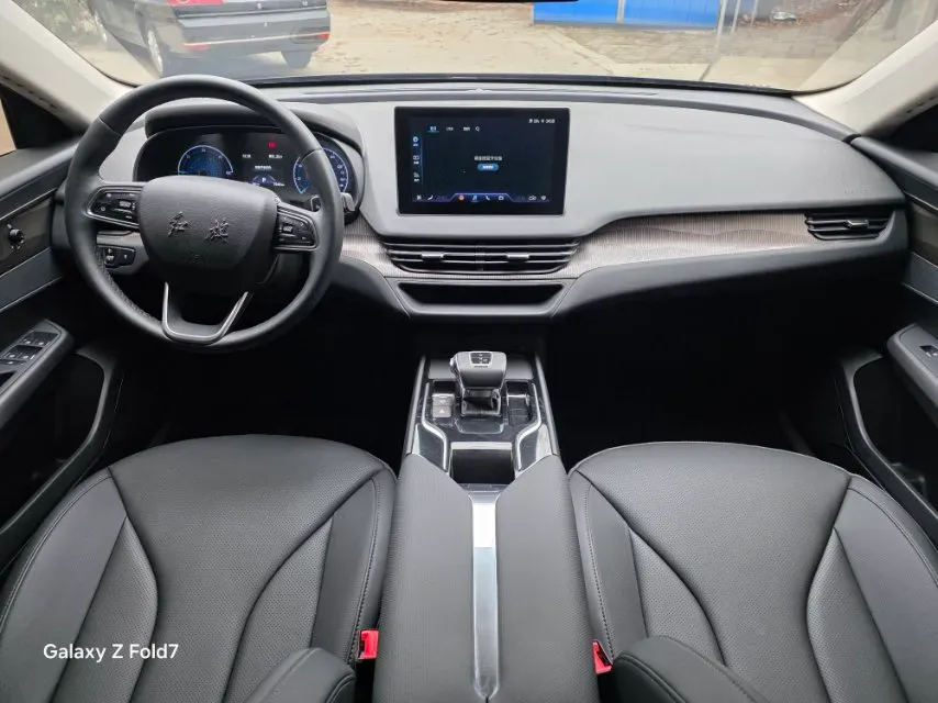 2023 HongQi E-QM5 BEV 54KWH,autocango,china used car exporter,china ev exporter,chinese used car exporter,chinese used ev exporter