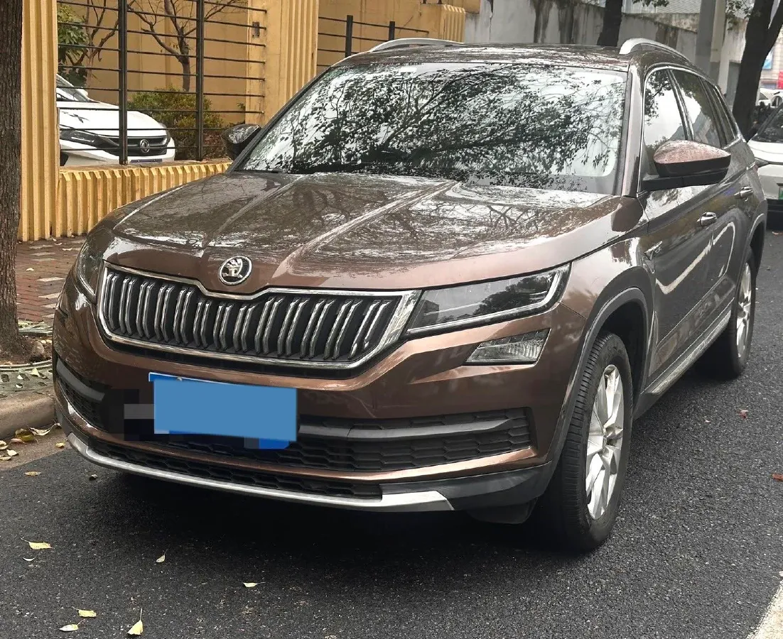 2019 Chevrolet Equinox 2.0T 260HP L4 9AT,autocango,china used car exporter,china ev exporter,chinese used car exporter,chinese used ev exporter