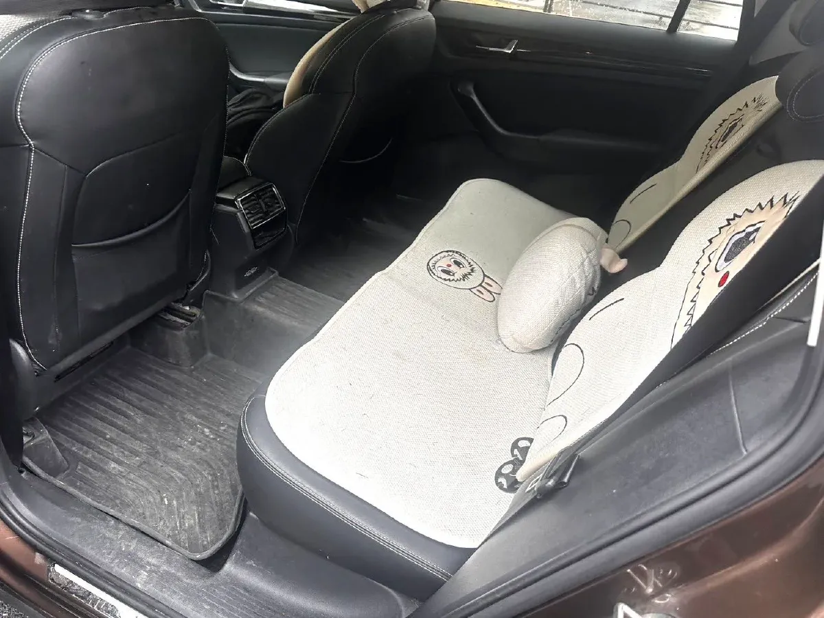 2019 Chevrolet Equinox 2.0T 260HP L4 9AT,autocango,china used car exporter,china ev exporter,chinese used car exporter,chinese used ev exporter