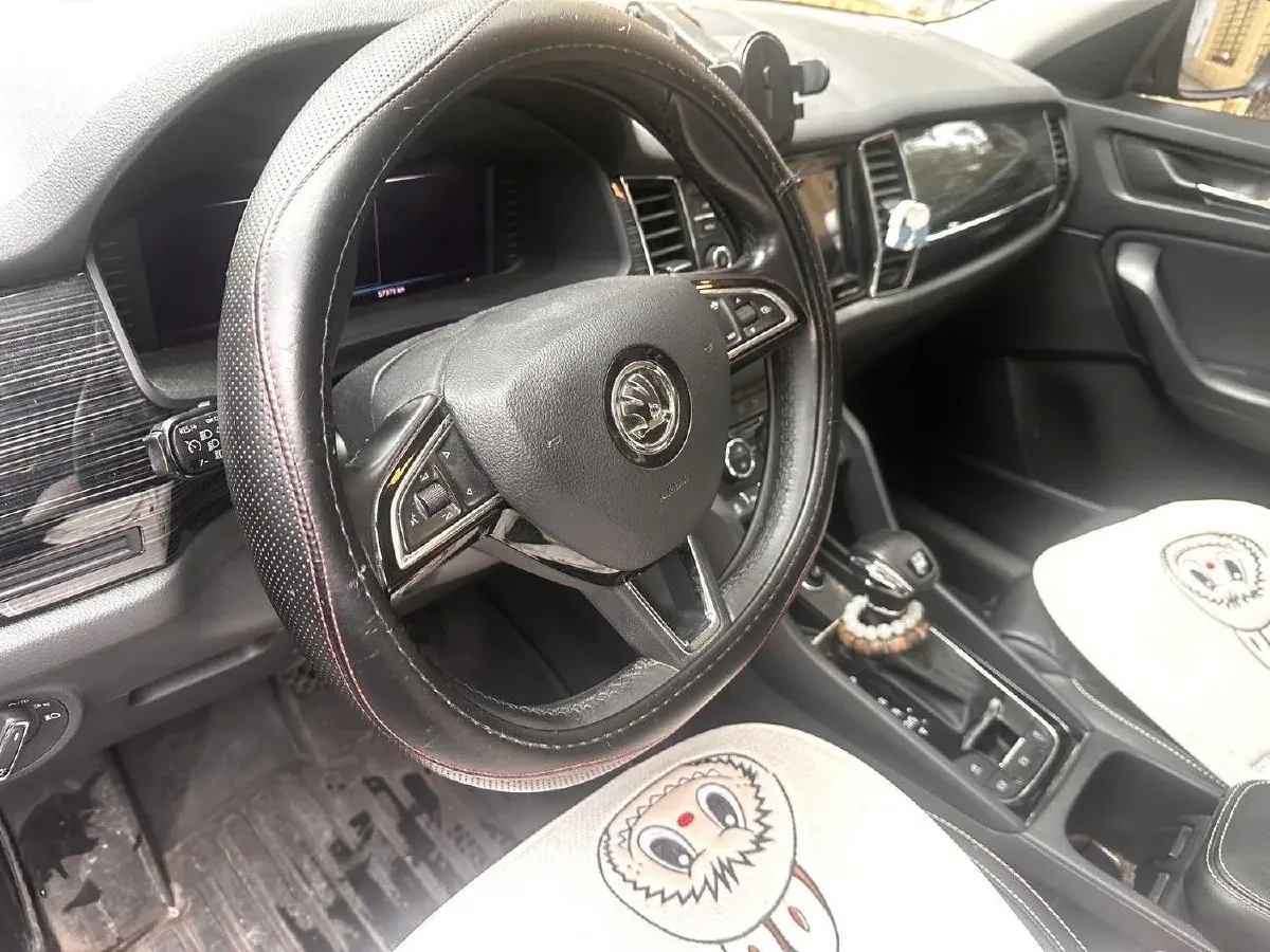 2019 Chevrolet Equinox 2.0T 260HP L4 9AT,autocango,china used car exporter,china ev exporter,chinese used car exporter,chinese used ev exporter