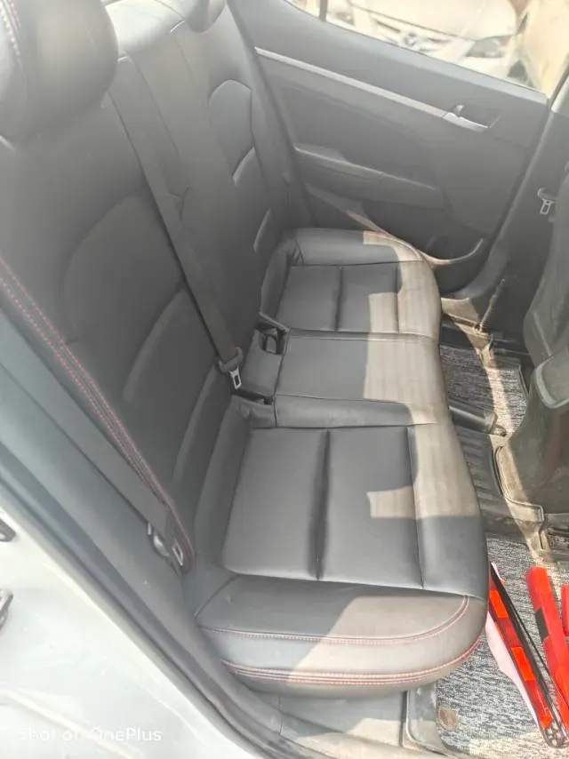 2018 Hyundai Elantra 1.6L 130HP L4 6AT,autocango,china used car exporter,china ev exporter,chinese used car exporter,chinese used ev exporter