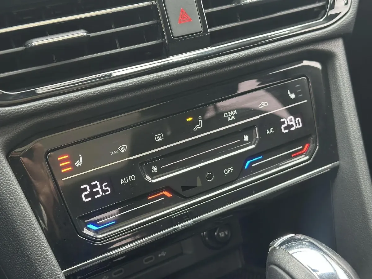 2022 Volkswagen Tharu 1.4T 150HP L4 7DCT,autocango,china used car exporter,china ev exporter,chinese used car exporter,chinese used ev exporter