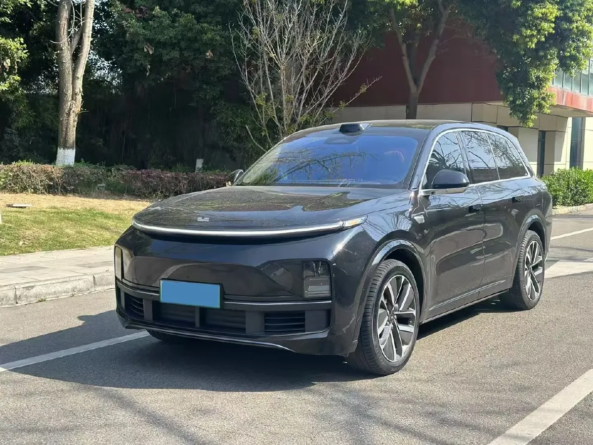 2024 Ford Bronco 2.3T 275HP L4 10AT,autocango,china used car exporter,china ev exporter,chinese used car exporter,chinese used ev exporter