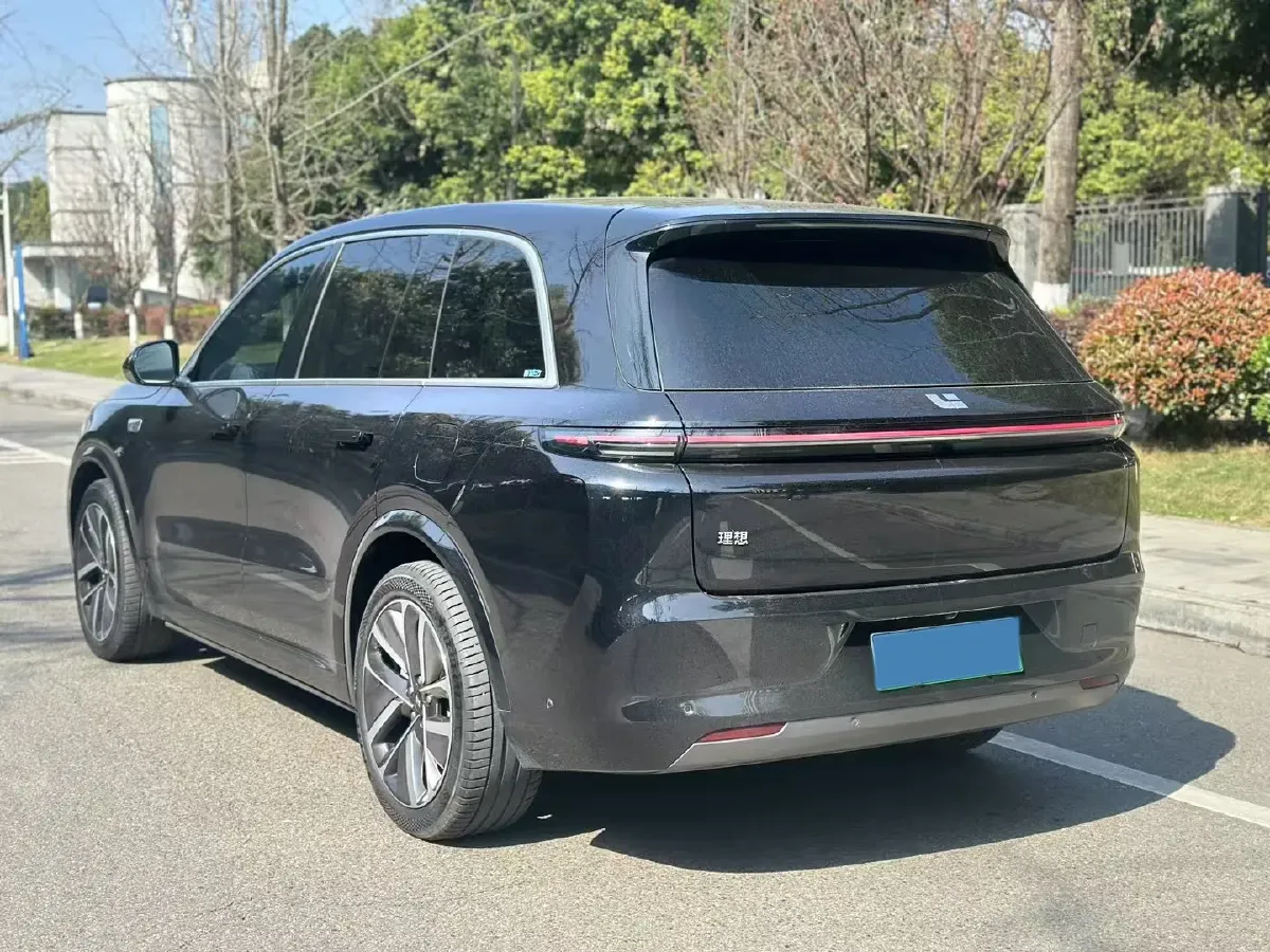 2024 Ford Bronco 2.3T 275HP L4 10AT,autocango,china used car exporter,china ev exporter,chinese used car exporter,chinese used ev exporter