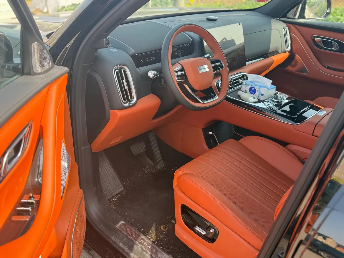 2025 Isuzu LingTuo 2.0T 220HP L4 8AT,autocango,china used car exporter,china ev exporter,chinese used car exporter,chinese used ev exporter