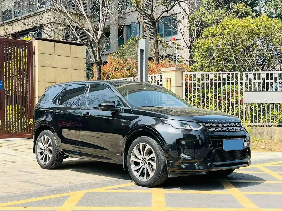 2020 Land Rover Discovery Sport 2.0T 249HP L4 9AT,autocango,china used car exporter,china ev exporter,chinese used car exporter,chinese used ev exporter