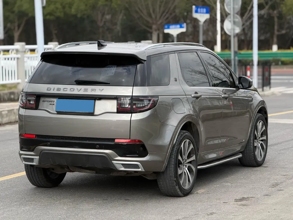 2022 Land Rover Discovery Sport 2.0T 249HP L4 9AT,autocango,china used car exporter,china ev exporter,chinese used car exporter,chinese used ev exporter