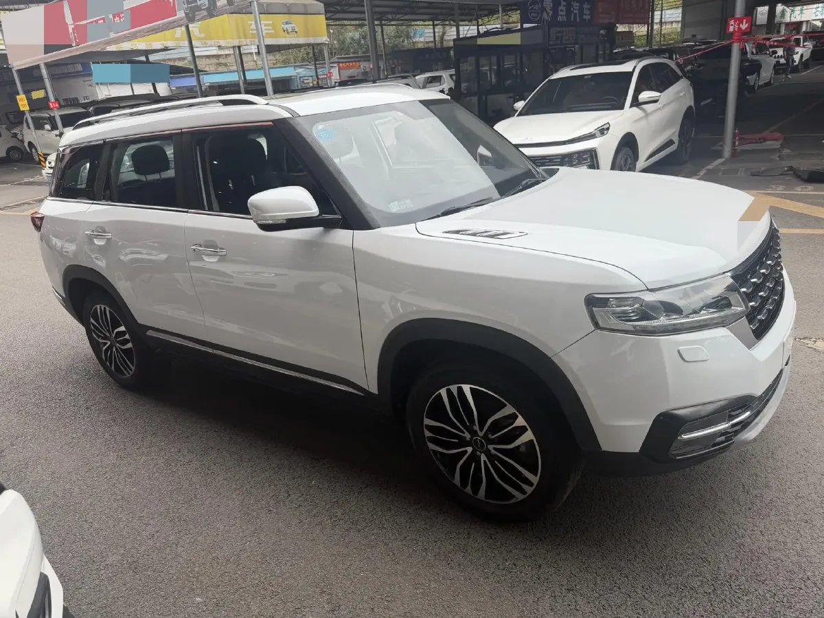 2018 BAIC ChangHe Q7 1.5T 150HP L4 CVT,autocango,china used car exporter,china ev exporter,chinese used car exporter,chinese used ev exporter