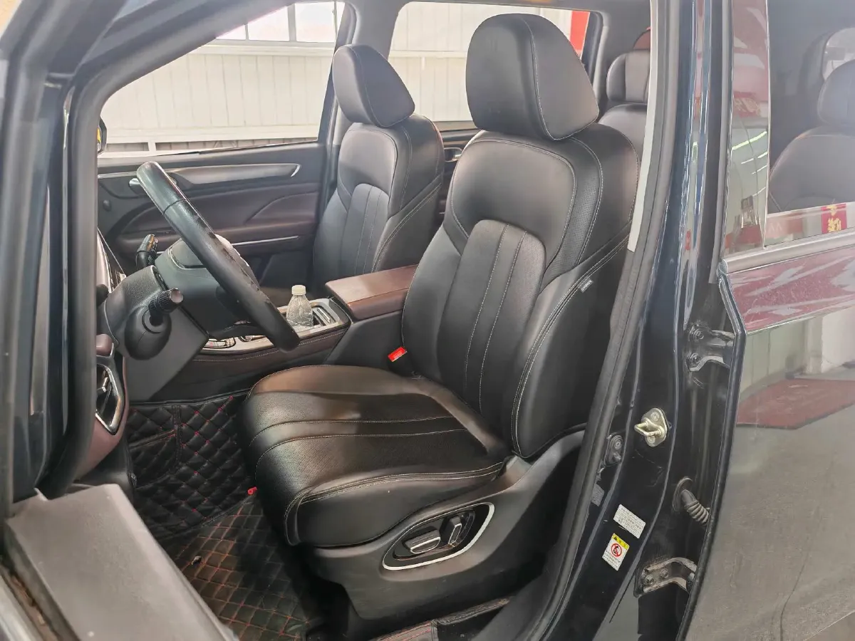 2021 GAC Trumpchi M6 1.5T 169HP L4 7DCT,autocango,china used car exporter,china ev exporter,chinese used car exporter,chinese used ev exporter