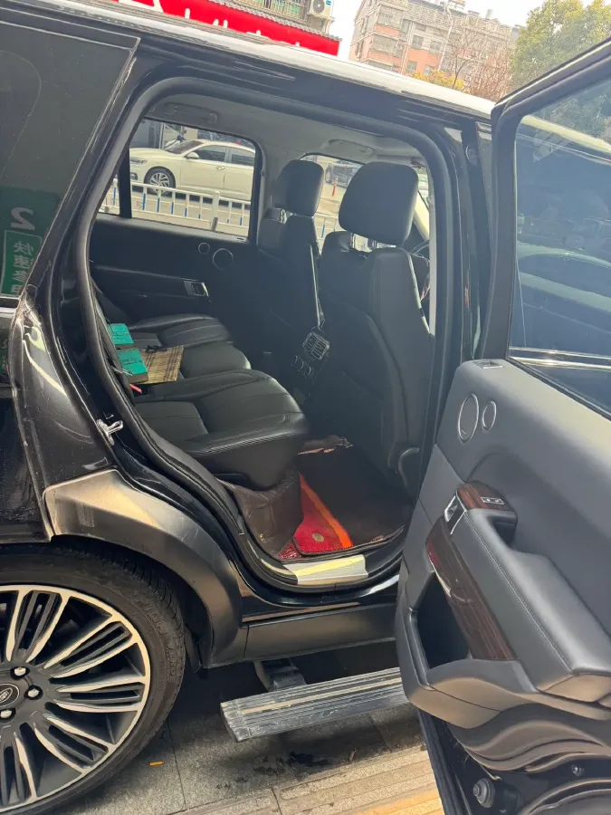 2016 Land Rover Range Rover Evoque 2.0T 241HP L4 9AT,autocango,china used car exporter,china ev exporter,chinese used car exporter,chinese used ev exporter