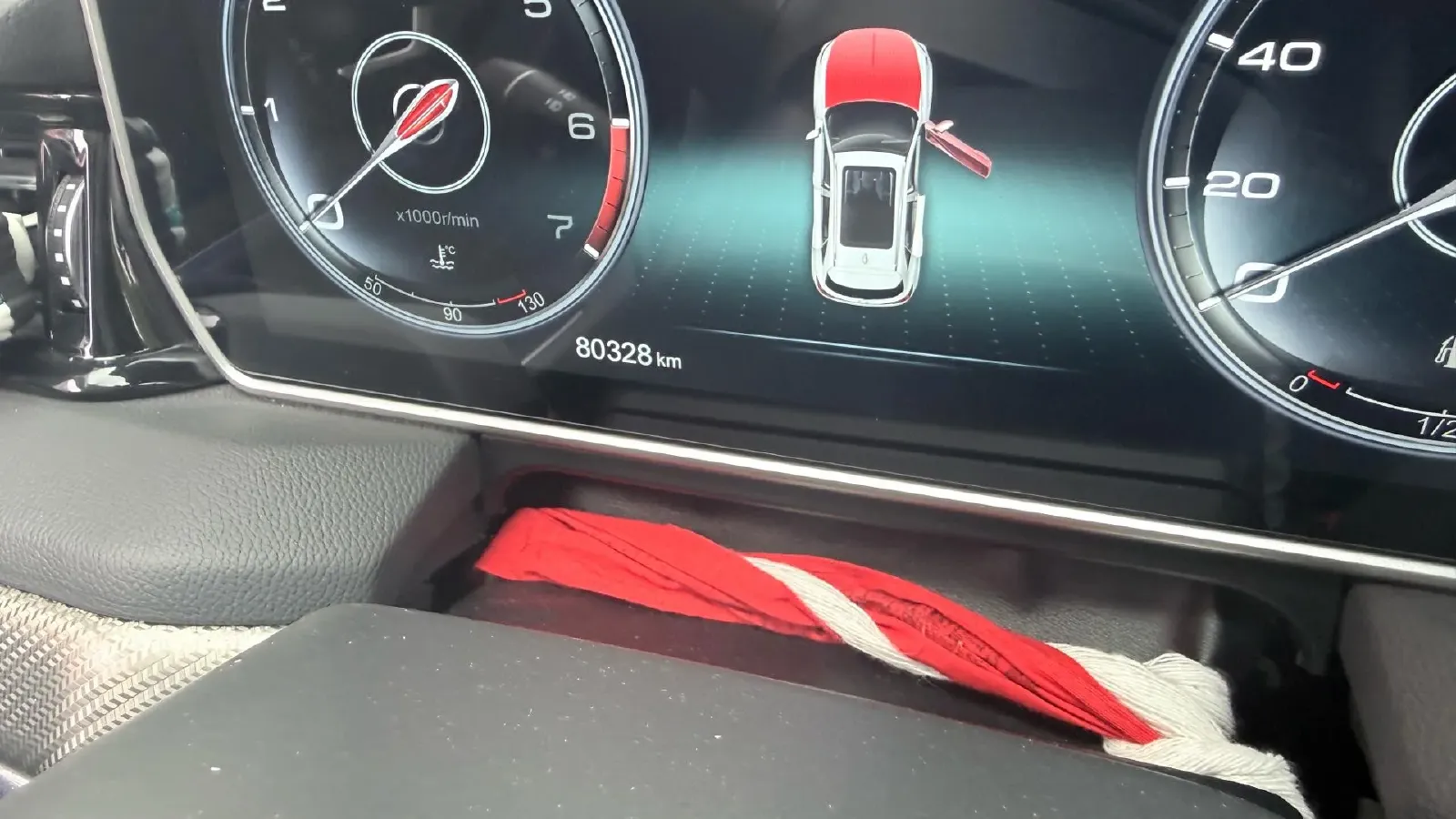 2019 HongQi HS5 2.0T 224HP L4 6AT,autocango,china used car exporter,china ev exporter,chinese used car exporter,chinese used ev exporter