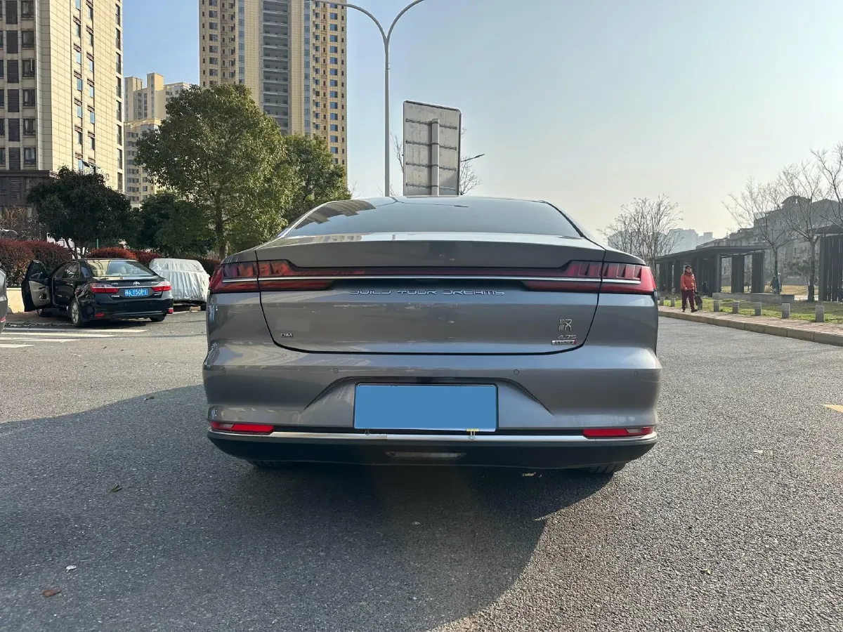 2020 WEY VV7 2.0T 227HP L4 7DCT PHEV,autocango,china used car exporter,china ev exporter,chinese used car exporter,chinese used ev exporter