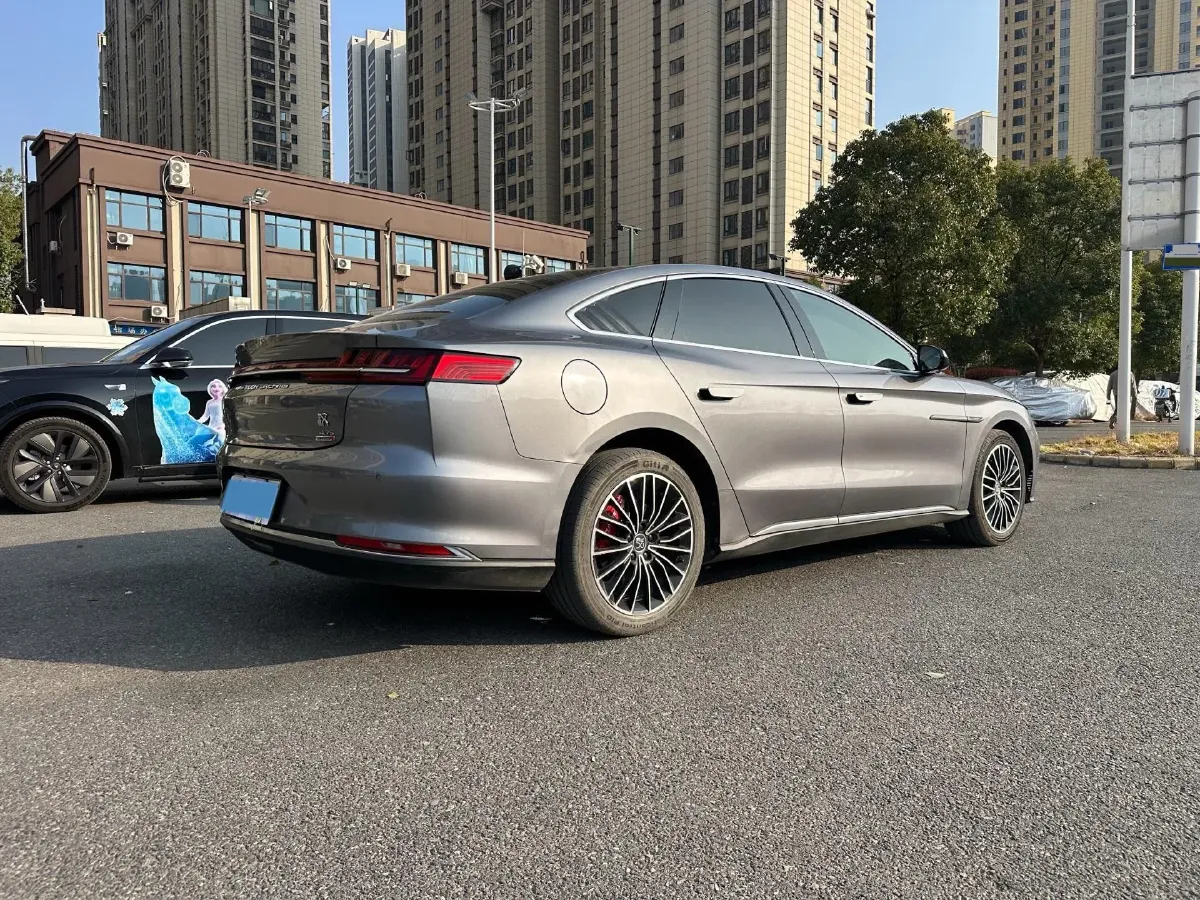 2020 WEY VV7 2.0T 227HP L4 7DCT PHEV,autocango,china used car exporter,china ev exporter,chinese used car exporter,chinese used ev exporter