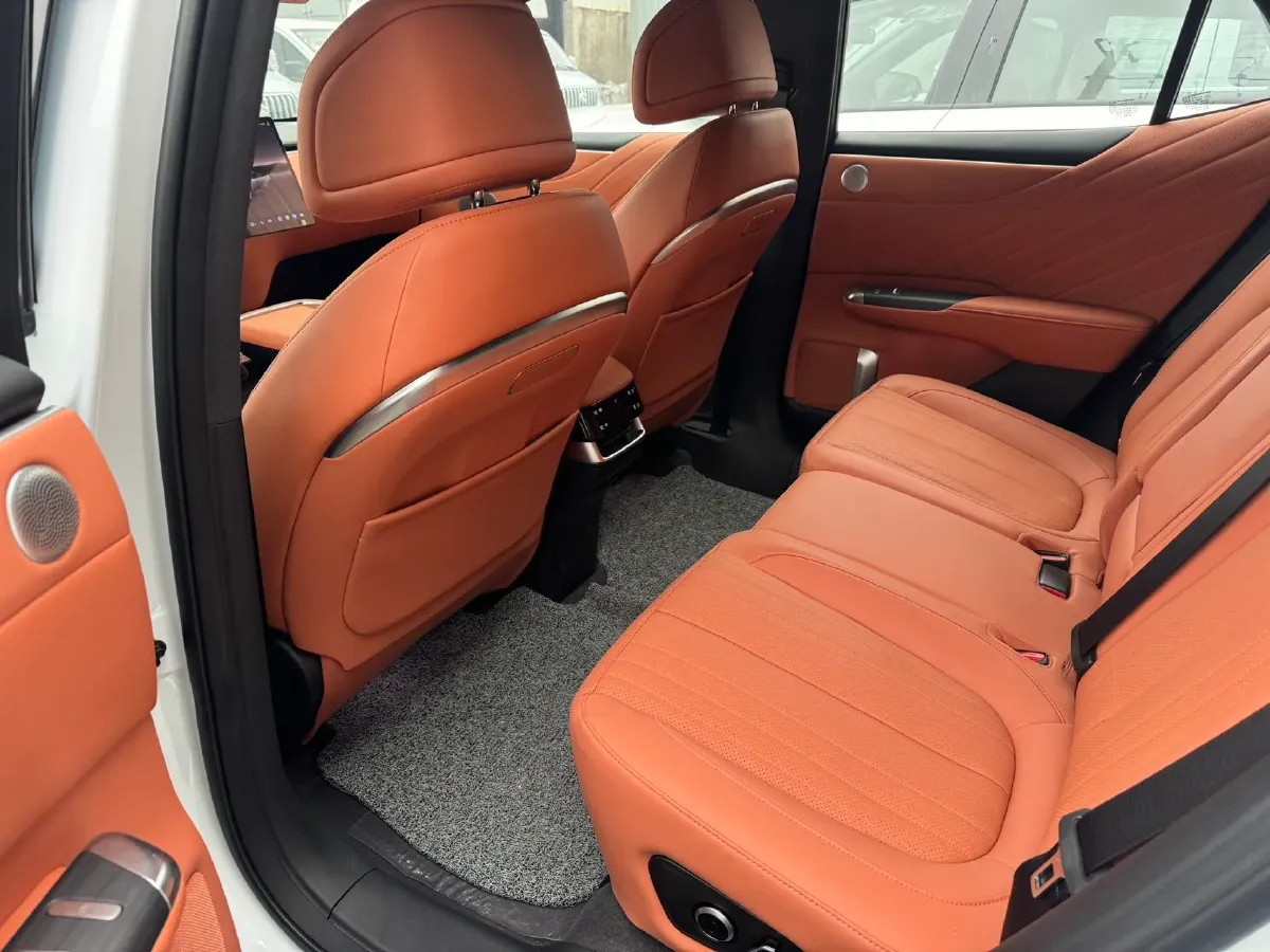 2025 ChangAn QiYuan E07 REEV 150HP REEV 39.05KWH,autocango,china used car exporter,china ev exporter,chinese used car exporter,chinese used ev exporter