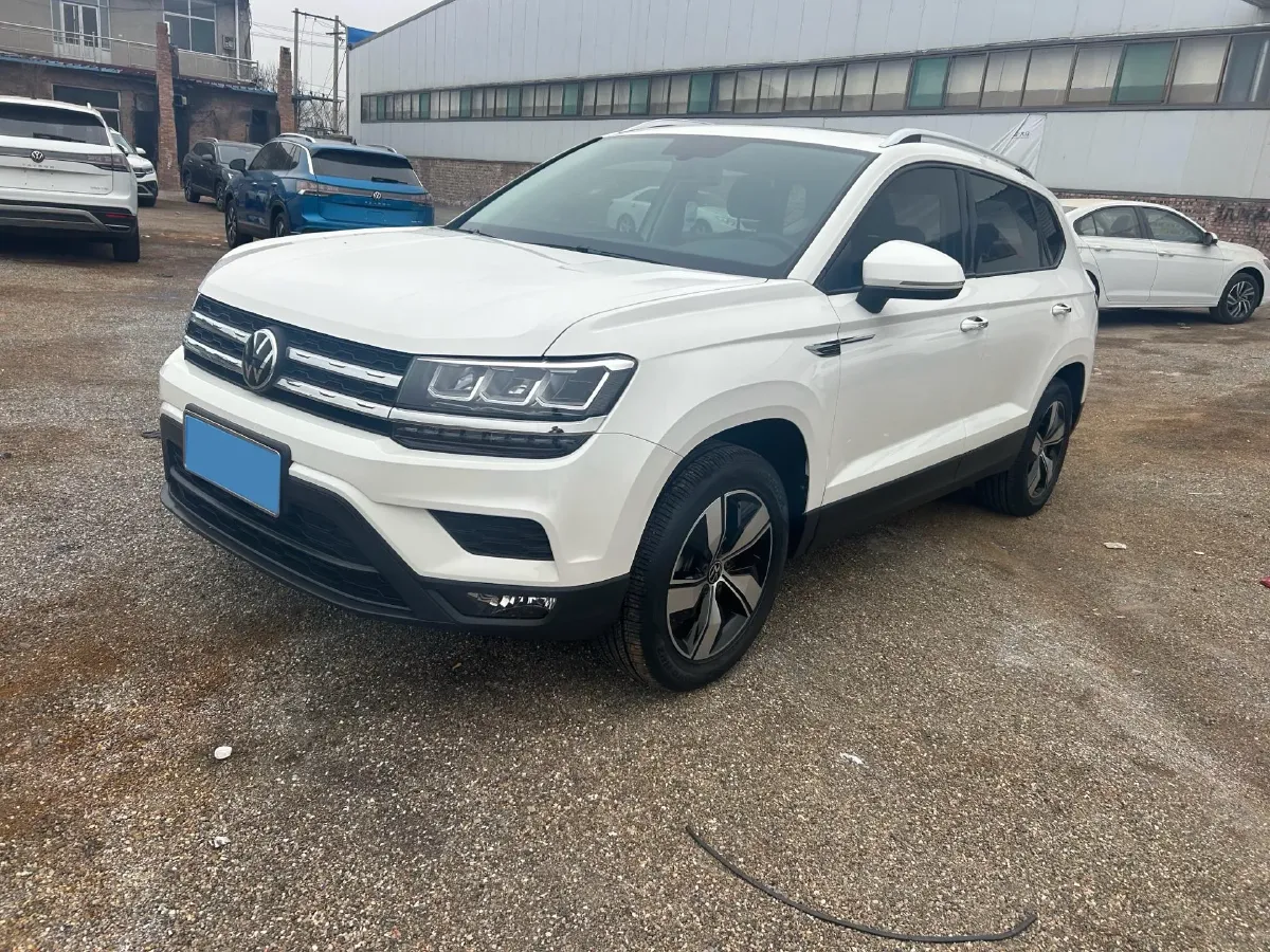 2022 Ford Transit 2.0T 202HP L4 6AT,autocango,china used car exporter,china ev exporter,chinese used car exporter,chinese used ev exporter