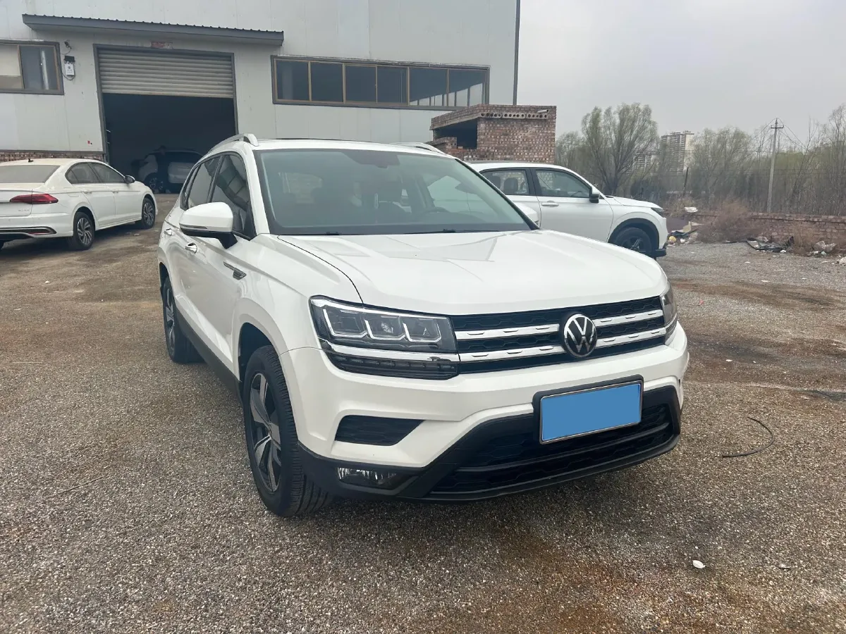 2022 Ford Transit 2.0T 202HP L4 6AT,autocango,china used car exporter,china ev exporter,chinese used car exporter,chinese used ev exporter