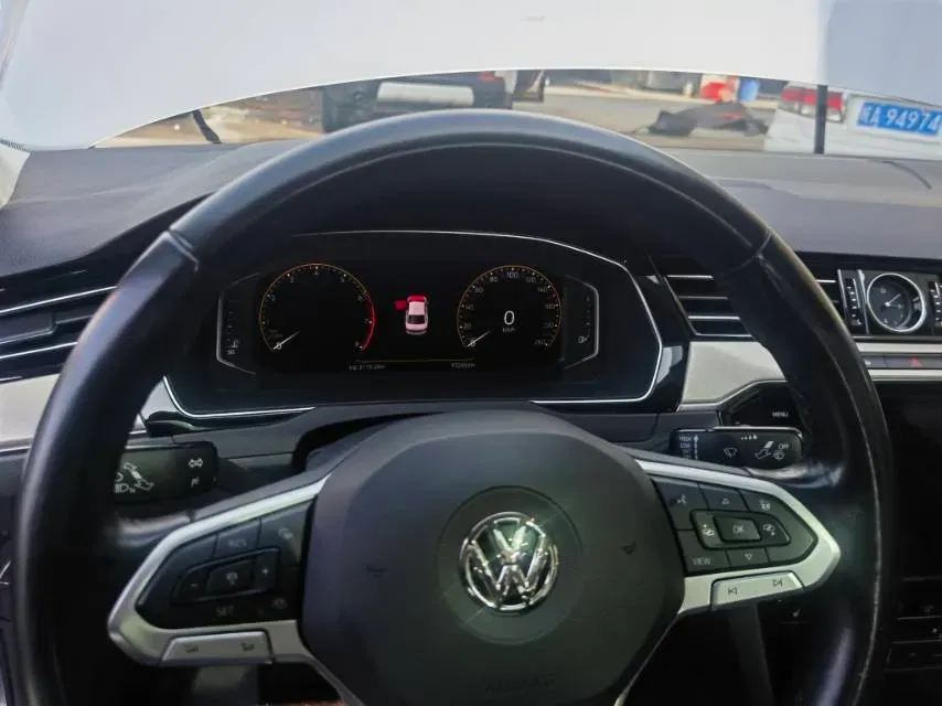 2019 Volkswagen Tayron 2.0T 186HP L4 7DCT,autocango,china used car exporter,china ev exporter,chinese used car exporter,chinese used ev exporter