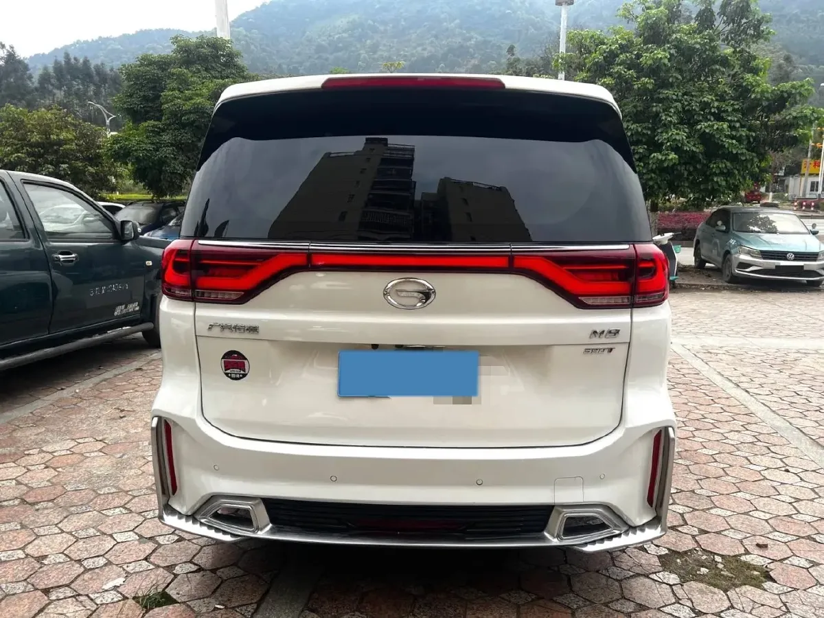 2021 GAC Trumpchi M8 2.0T 252HP L4 8AT,autocango,china used car exporter,china ev exporter,chinese used car exporter,chinese used ev exporter