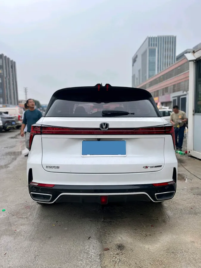 2022 ChangAn CS75 Plus 1.5T 188HP L4 8AT,autocango,china used car exporter,china ev exporter,chinese used car exporter,chinese used ev exporter