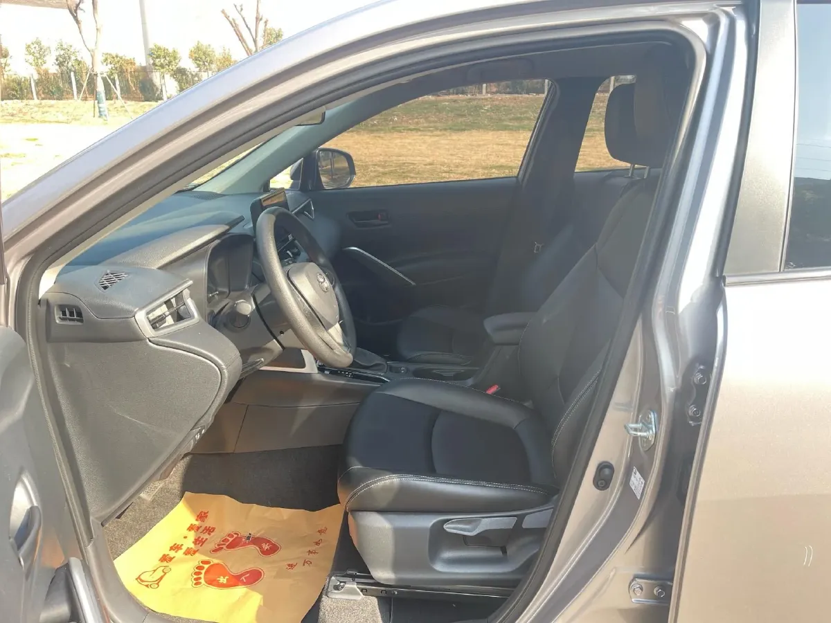 2022 Toyota Corolla Cross 2.0L 171HP L4 CVT,autocango,china used car exporter,china ev exporter,chinese used car exporter,chinese used ev exporter