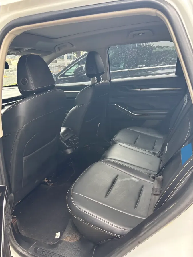 2021 Haval H6 2.0T 211HP L4 7DCT,autocango,china used car exporter,china ev exporter,chinese used car exporter,chinese used ev exporter