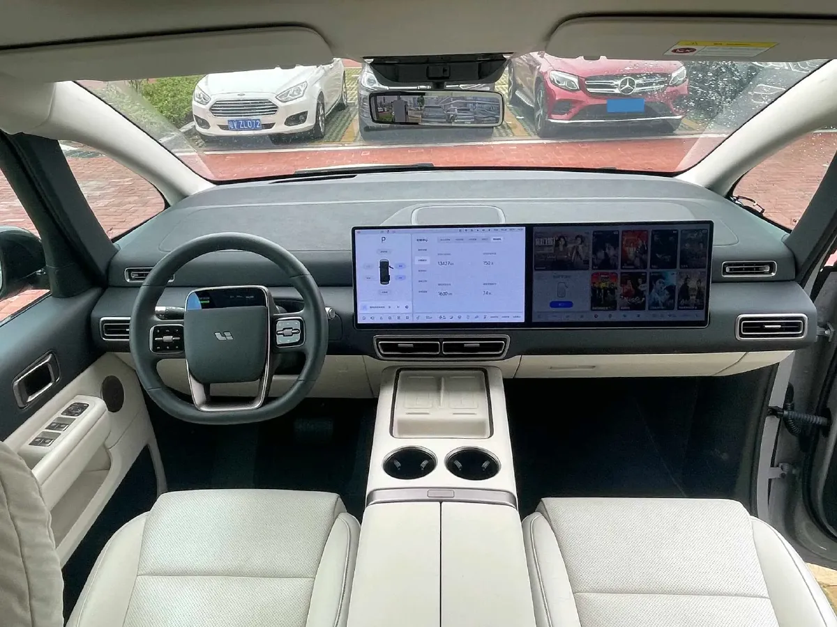 2025 Li MEGA BEV,autocango,china used car exporter,china ev exporter,chinese used car exporter,chinese used ev exporter