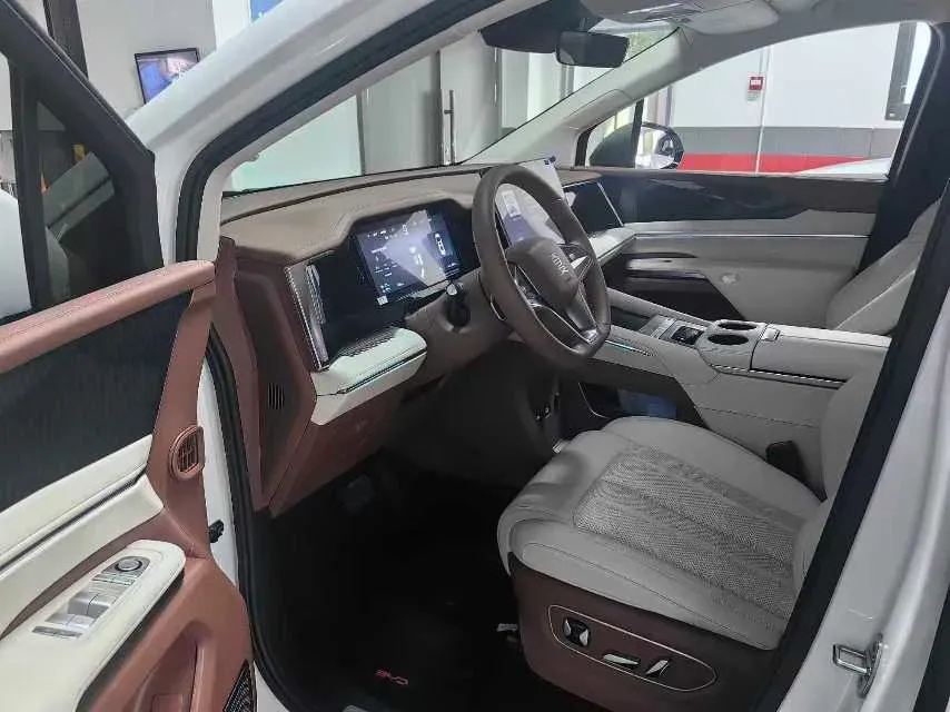 2025 BYD Xia 1.5T 156HP L4 E-CVT PHEV 36.6KWH,autocango,china used car exporter,china ev exporter,chinese used car exporter,chinese used ev exporter