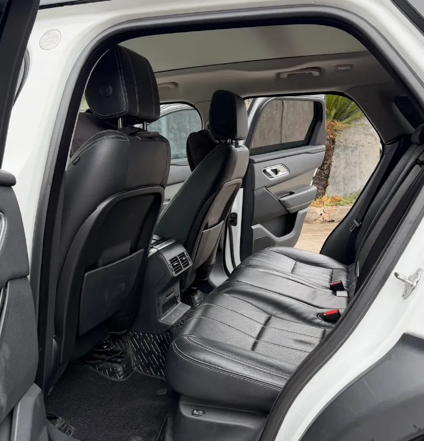 2018 Land Rover Range Rover Velar 2.0T 300HP L4 8AT,autocango,china used car exporter,china ev exporter,chinese used car exporter,chinese used ev exporter