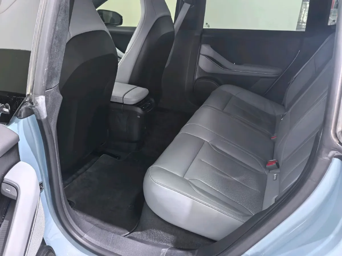 2022 JunTian HeiWuShi Youth 2.0T 203HP L4 6AT,autocango,china used car exporter,china ev exporter,chinese used car exporter,chinese used ev exporter