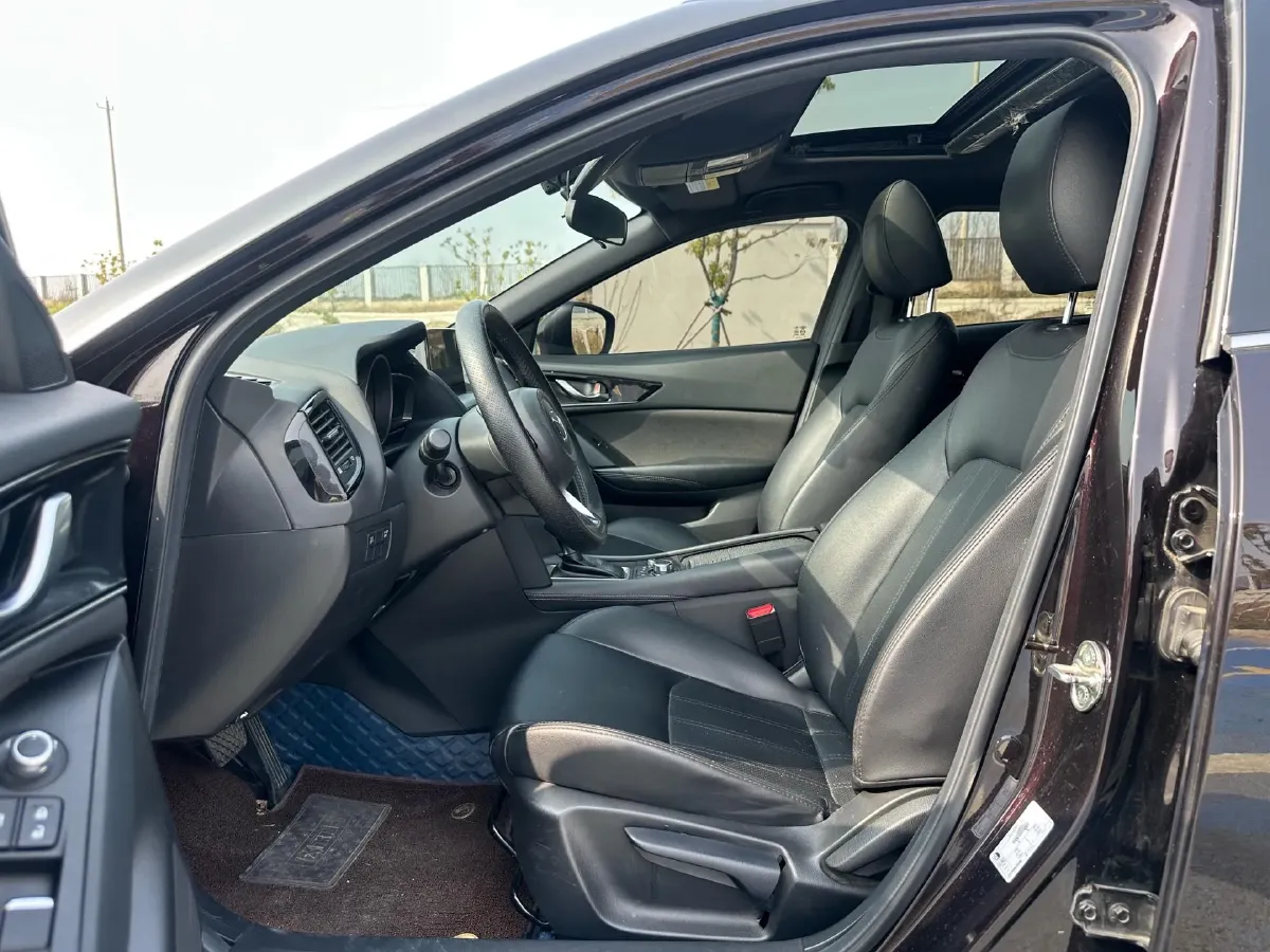 2020 Mazda CX-4 2.0L 158HP L4 6AT,autocango,china used car exporter,china ev exporter,chinese used car exporter,chinese used ev exporter