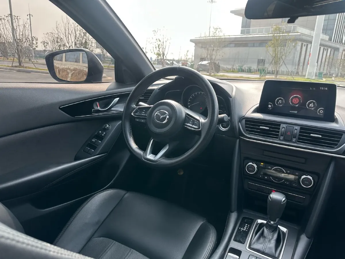 2020 Mazda CX-4 2.0L 158HP L4 6AT,autocango,china used car exporter,china ev exporter,chinese used car exporter,chinese used ev exporter