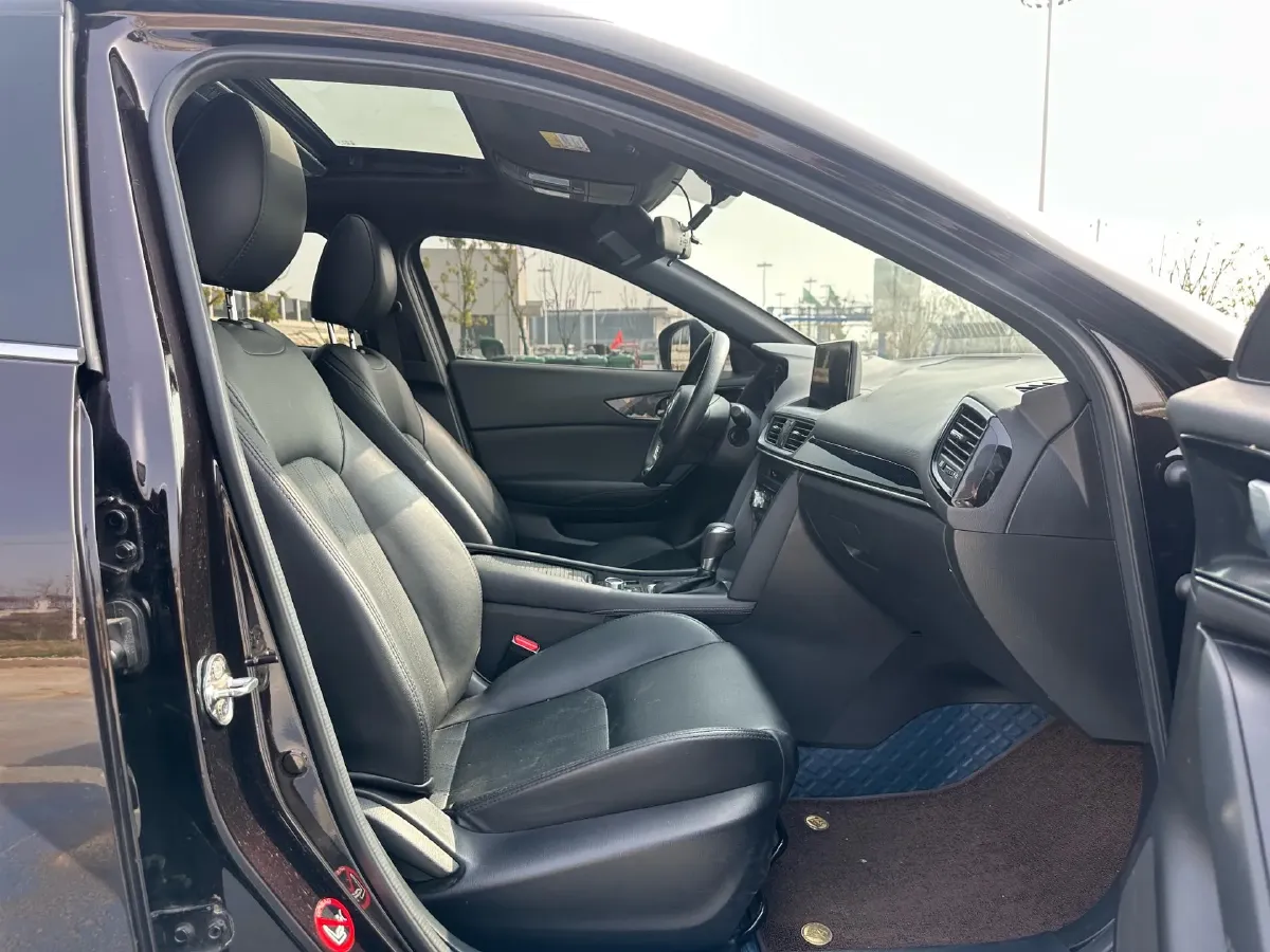 2020 Mazda CX-4 2.0L 158HP L4 6AT,autocango,china used car exporter,china ev exporter,chinese used car exporter,chinese used ev exporter