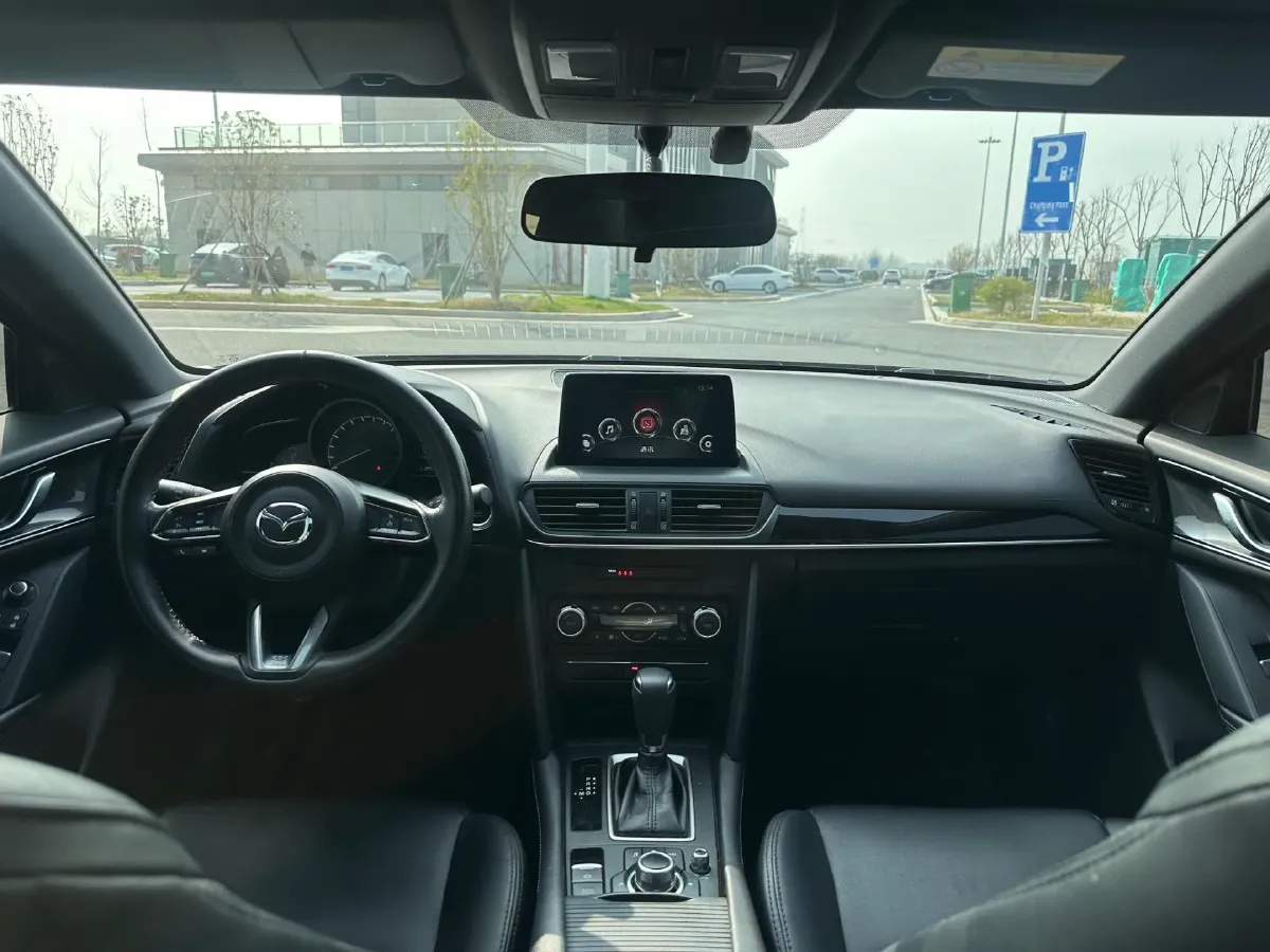 2020 Mazda CX-4 2.0L 158HP L4 6AT,autocango,china used car exporter,china ev exporter,chinese used car exporter,chinese used ev exporter