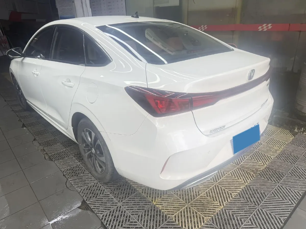 2022 ChangAn Eado 1.4T 160HP L4 7DCT,autocango,china used car exporter,china ev exporter,chinese used car exporter,chinese used ev exporter