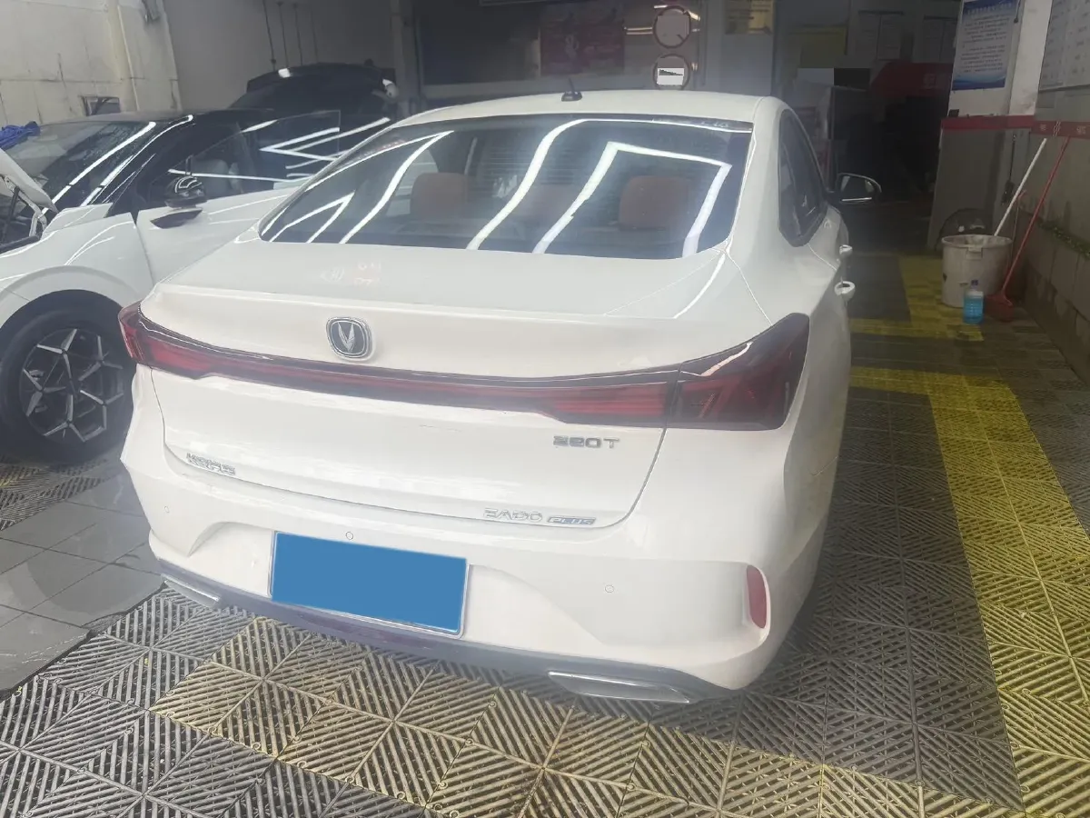 2022 ChangAn Eado 1.4T 160HP L4 7DCT,autocango,china used car exporter,china ev exporter,chinese used car exporter,chinese used ev exporter