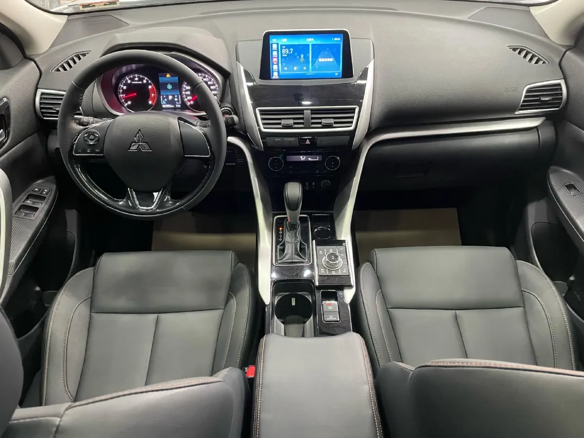 2021 Mitsubishi Eclipse Cross 1.5T 170HP L4 CVT,autocango,china used car exporter,china ev exporter,chinese used car exporter,chinese used ev exporter