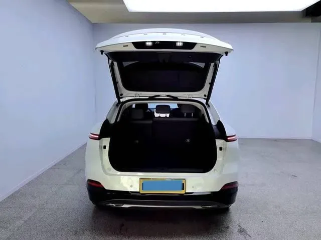 2025 Xpeng G6 BEV 68.5KWH,autocango,china used car exporter,china ev exporter,chinese used car exporter,chinese used ev exporter