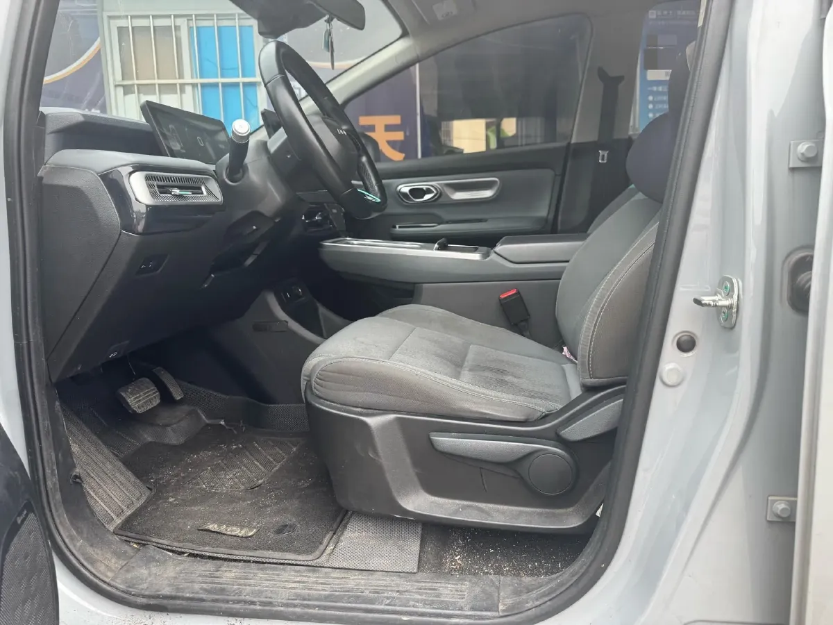 2022 Geely Okavango 1.8T 184HP L4 7DCT,autocango,china used car exporter,china ev exporter,chinese used car exporter,chinese used ev exporter