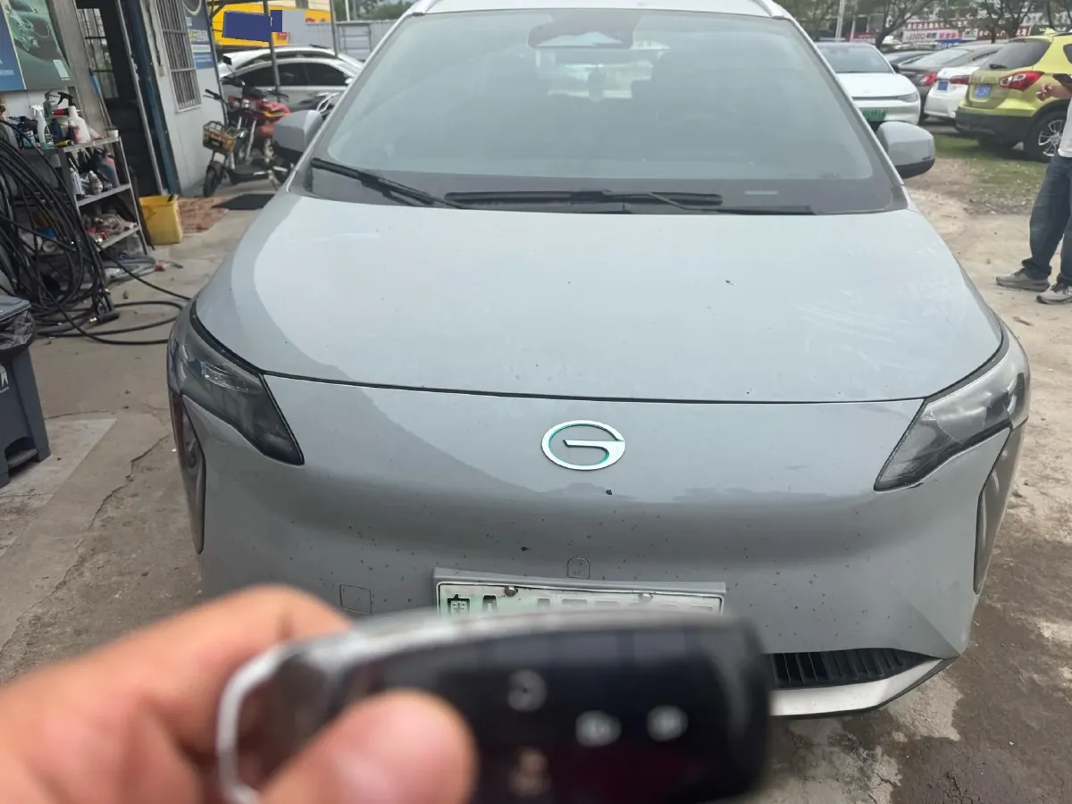 2022 Geely Okavango 1.8T 184HP L4 7DCT,autocango,china used car exporter,china ev exporter,chinese used car exporter,chinese used ev exporter