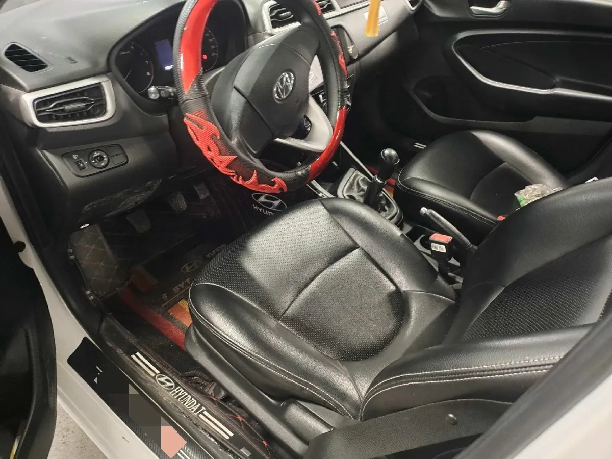 2017 Hyundai Reina 1.4L 95HP L4 5MT,autocango,china used car exporter,china ev exporter,chinese used car exporter,chinese used ev exporter