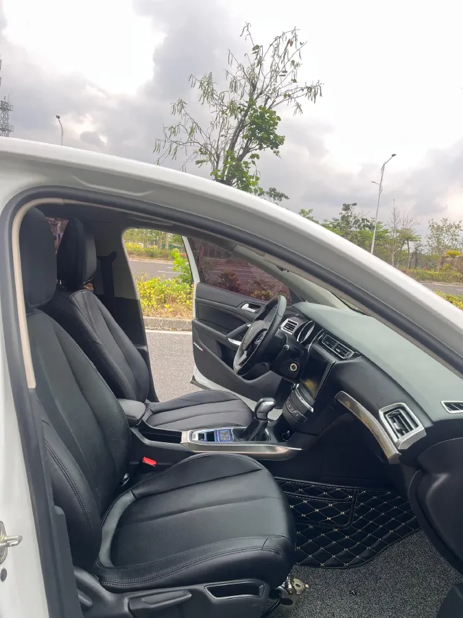 2018 Peugeot 408 1.6T 167HP L4 6AT,autocango,china used car exporter,china ev exporter,chinese used car exporter,chinese used ev exporter