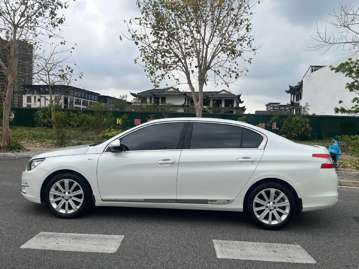 2018 Peugeot 408 1.6T 167HP L4 6AT,autocango,china used car exporter,china ev exporter,chinese used car exporter,chinese used ev exporter