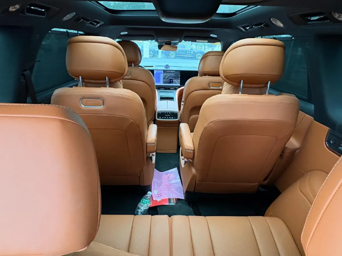 2024 AITO AITO M9 1.5T 152HP L4 REEV 42KWH,autocango,china used car exporter,china ev exporter,chinese used car exporter,chinese used ev exporter