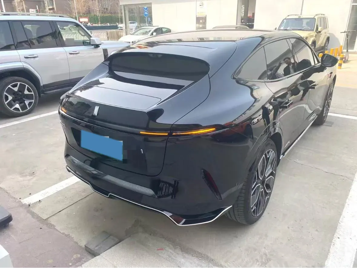 2022 Avatr 11 BEV 90.38KWH,autocango,china used car exporter,china ev exporter,chinese used car exporter,chinese used ev exporter