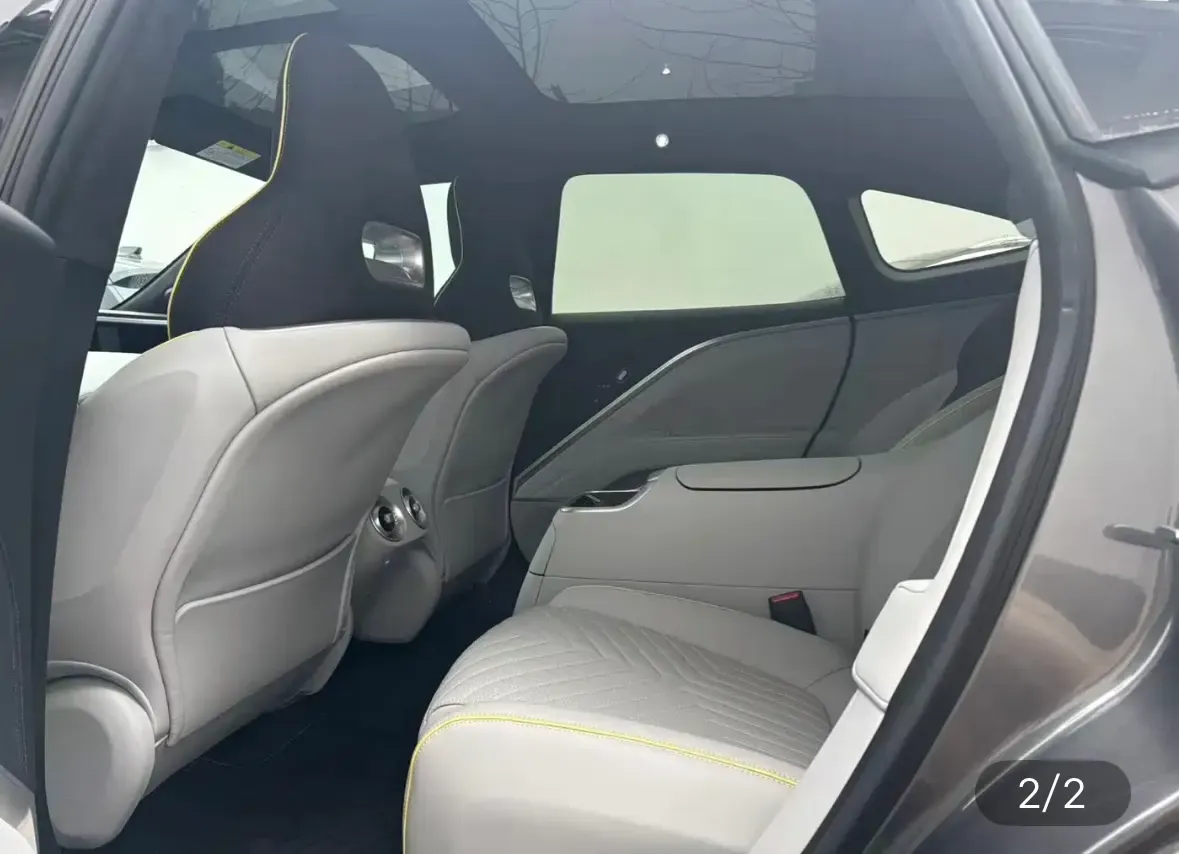 2022 Avatr 11 BEV 90.38KWH,autocango,china used car exporter,china ev exporter,chinese used car exporter,chinese used ev exporter